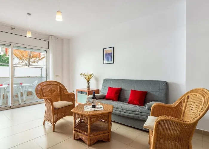 Elegant In Lloret De Mar, 85 M² With Pool *