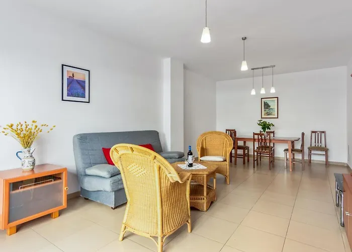 Elegant In Lloret De Mar, 85 M² With Pool Apartment