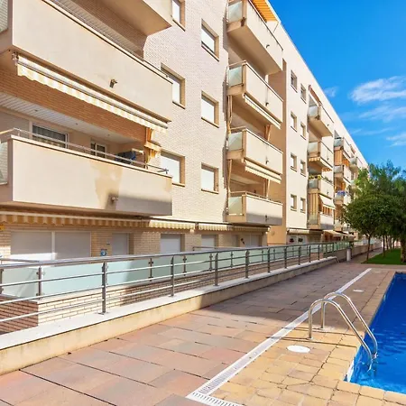 Elegant In Lloret De Mar, 85 M² With Pool アパート