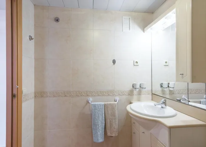 Elegant In Lloret De Mar, 85 M² With Pool *