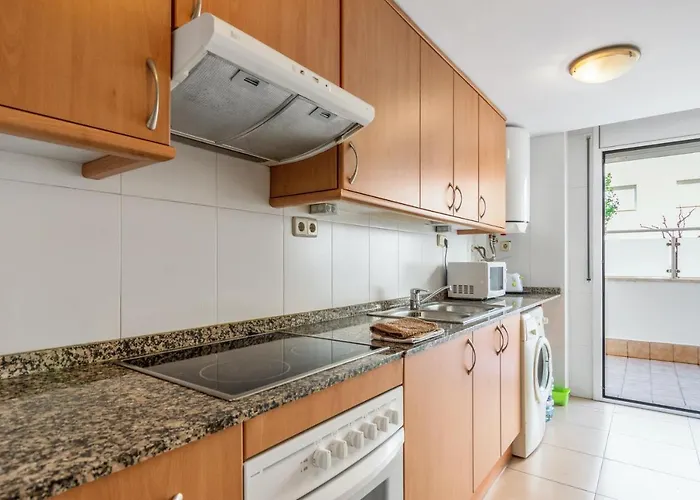 Elegant In Lloret De Mar, 85 M² With Pool