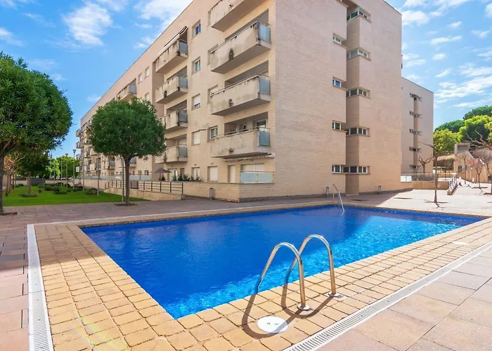 Elegant In Lloret De Mar, 85 M² With Pool * Lloret de Mar